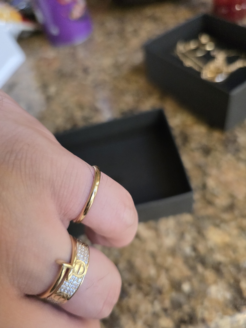 10k Gold Classic Vintage Thin Ring - Size 8 - Picture 5 of 7